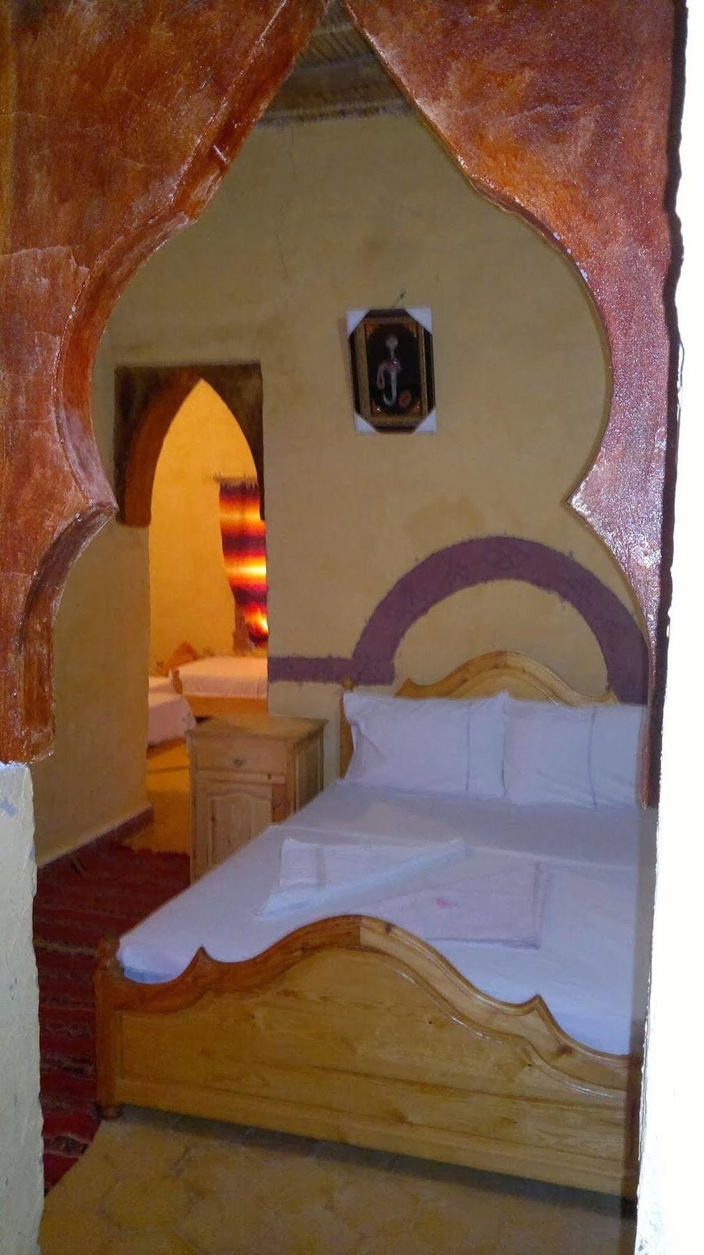 Les Pyramides Hotel Merzouga Exteriör bild